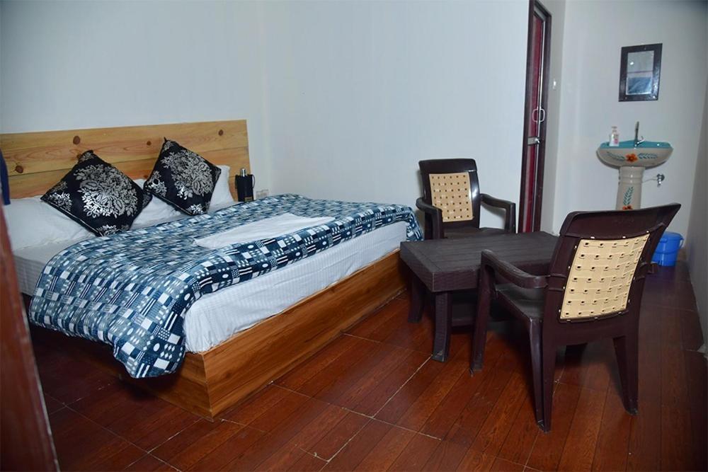 Hotel Rudra Camp Chopta Esterno foto